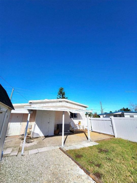 En Venta: $164,000 (3 camas, 2 baños, 1212 Pies cuadrados)