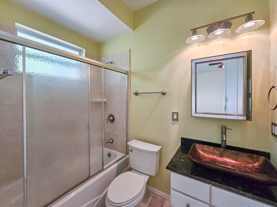 待售: $385,000 (3 贝兹, 2 浴室, 1458 平方英尺)