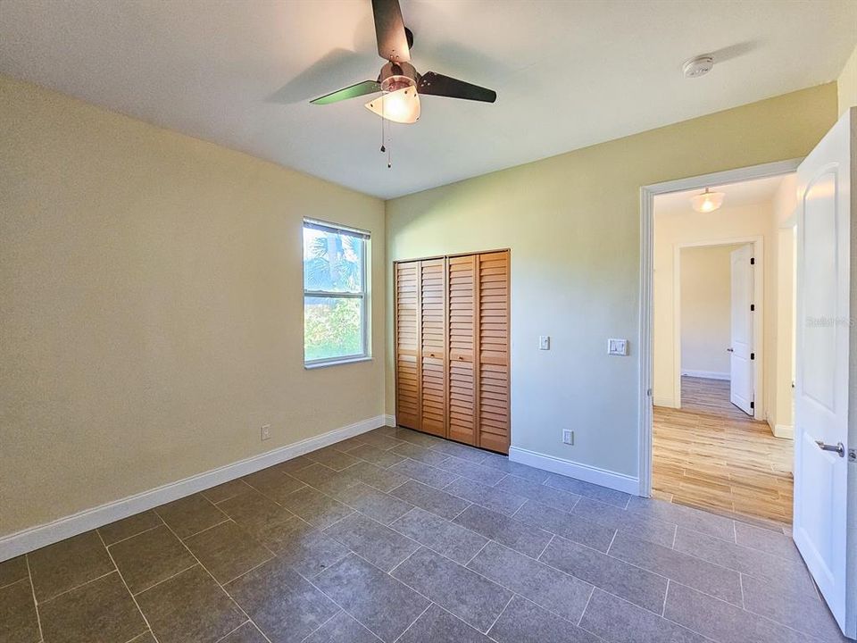 待售: $385,000 (3 贝兹, 2 浴室, 1458 平方英尺)