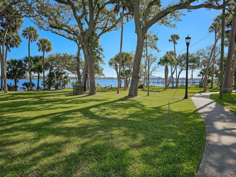 待售: $385,000 (3 贝兹, 2 浴室, 1458 平方英尺)