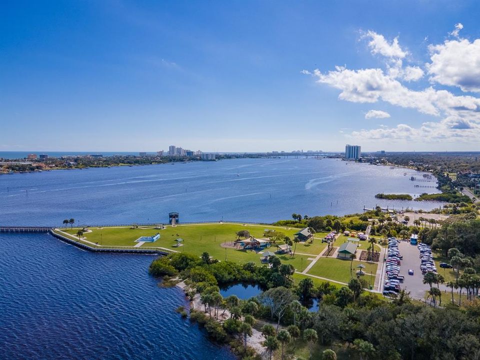 待售: $385,000 (3 贝兹, 2 浴室, 1458 平方英尺)