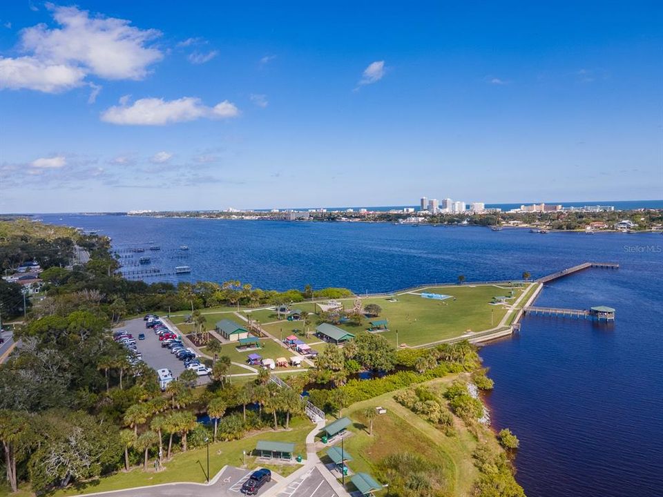 待售: $385,000 (3 贝兹, 2 浴室, 1458 平方英尺)