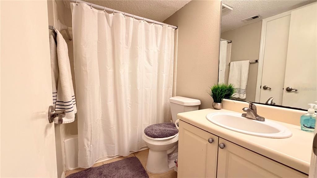 En Renta: $1,700 (2 camas, 2 baños, 1164 Pies cuadrados)