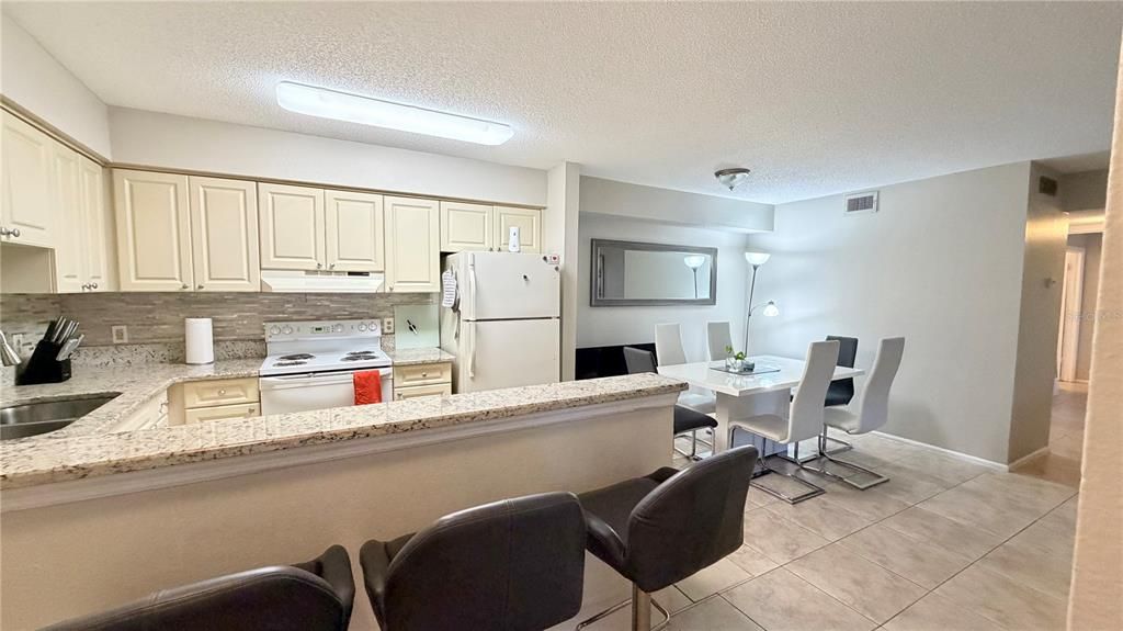 En Renta: $1,700 (2 camas, 2 baños, 1164 Pies cuadrados)