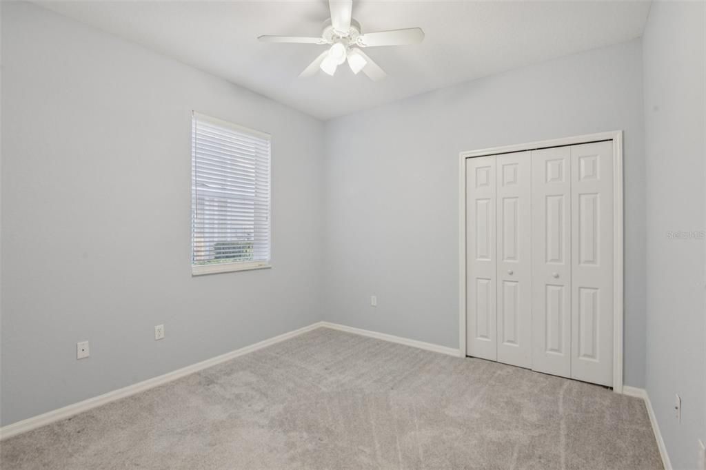 待售: $265,000 (2 贝兹, 2 浴室, 1233 平方英尺)