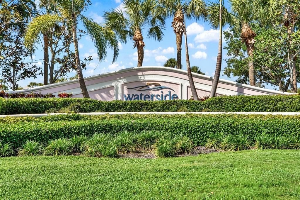 For Sale: $314,999 (1 beds, 1 baths, 823 Square Feet)