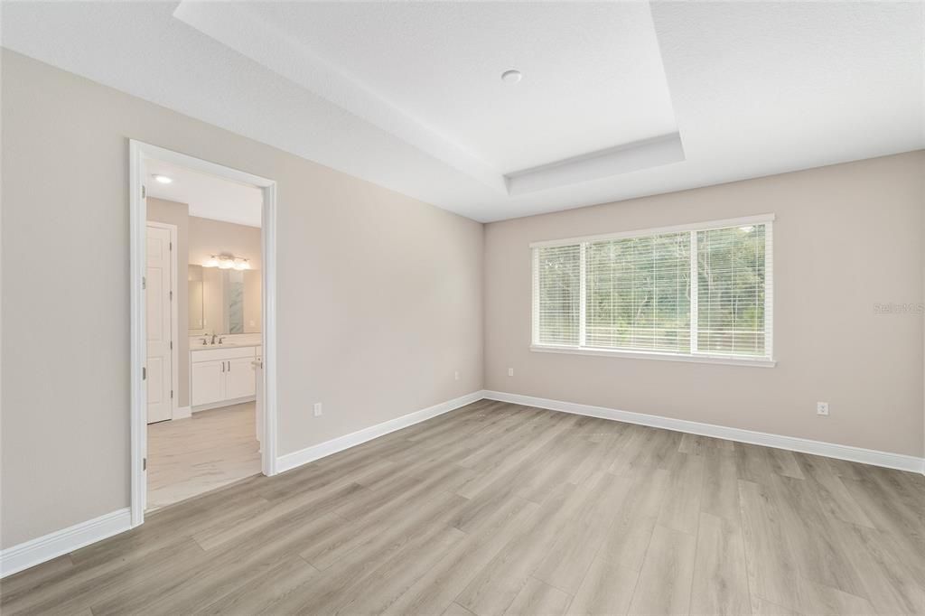 Active With Contract: $386,000 (2 beds, 2 baths, 2142 Square Feet)