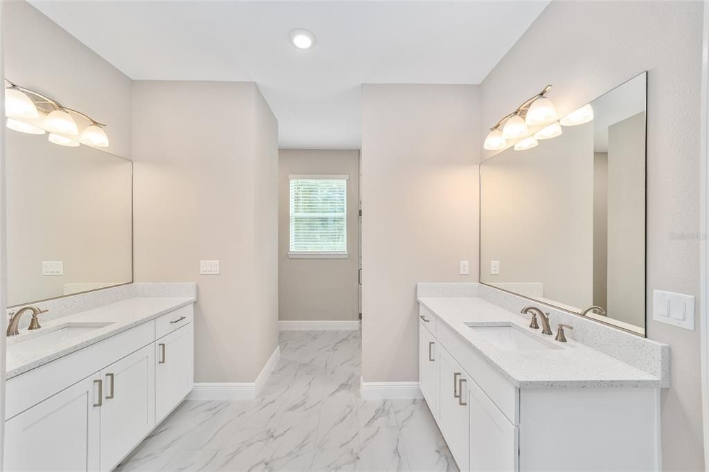 Active With Contract: $386,000 (2 beds, 2 baths, 2142 Square Feet)