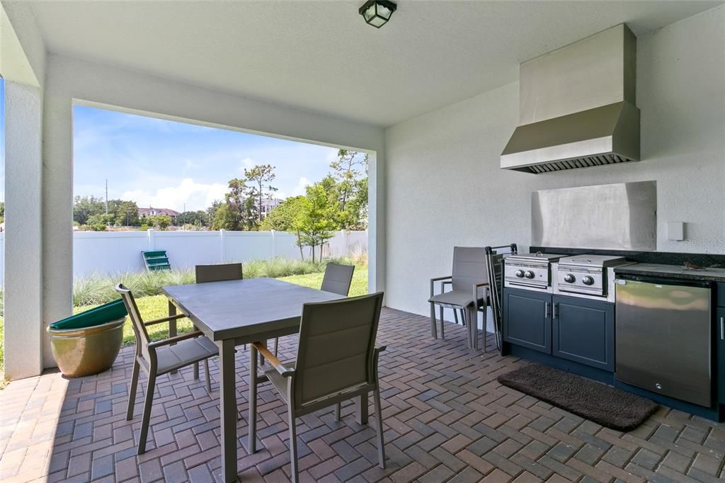 For Rent: $4,040 (4 beds, 3 baths, 2814 Square Feet)