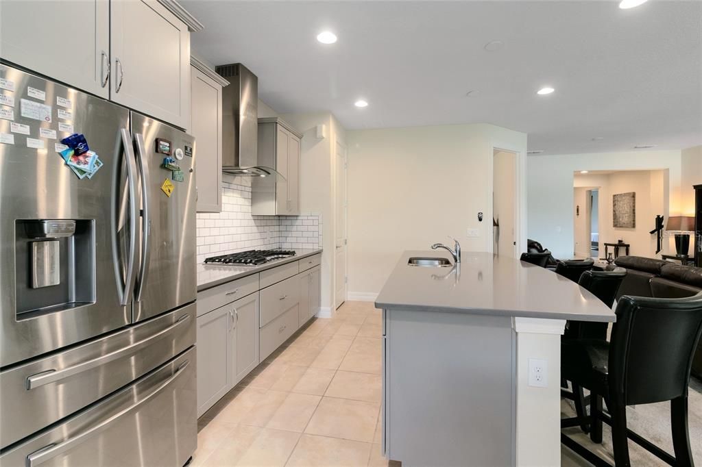 For Rent: $4,040 (4 beds, 3 baths, 2814 Square Feet)