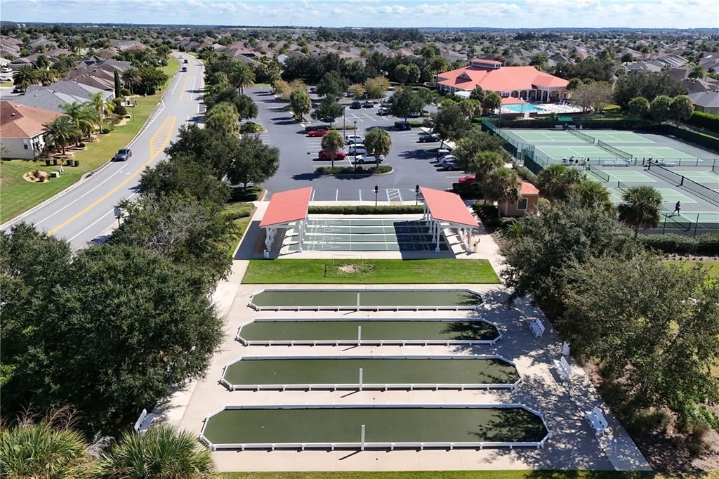 For Sale: $299,900 (2 beds, 2 baths, 1156 Square Feet)