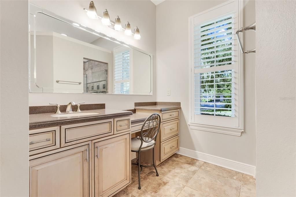 待售: $1,680,000 (4 贝兹, 4 浴室, 5169 平方英尺)