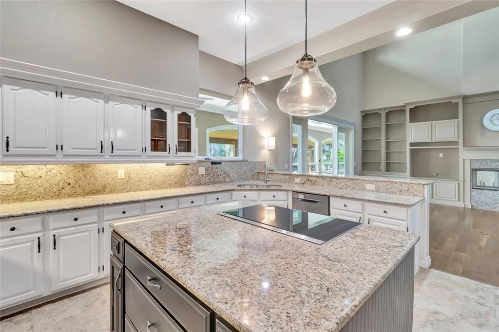 待售: $1,680,000 (4 贝兹, 4 浴室, 5169 平方英尺)