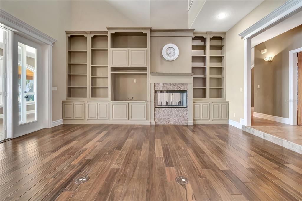 待售: $1,680,000 (4 贝兹, 4 浴室, 5169 平方英尺)