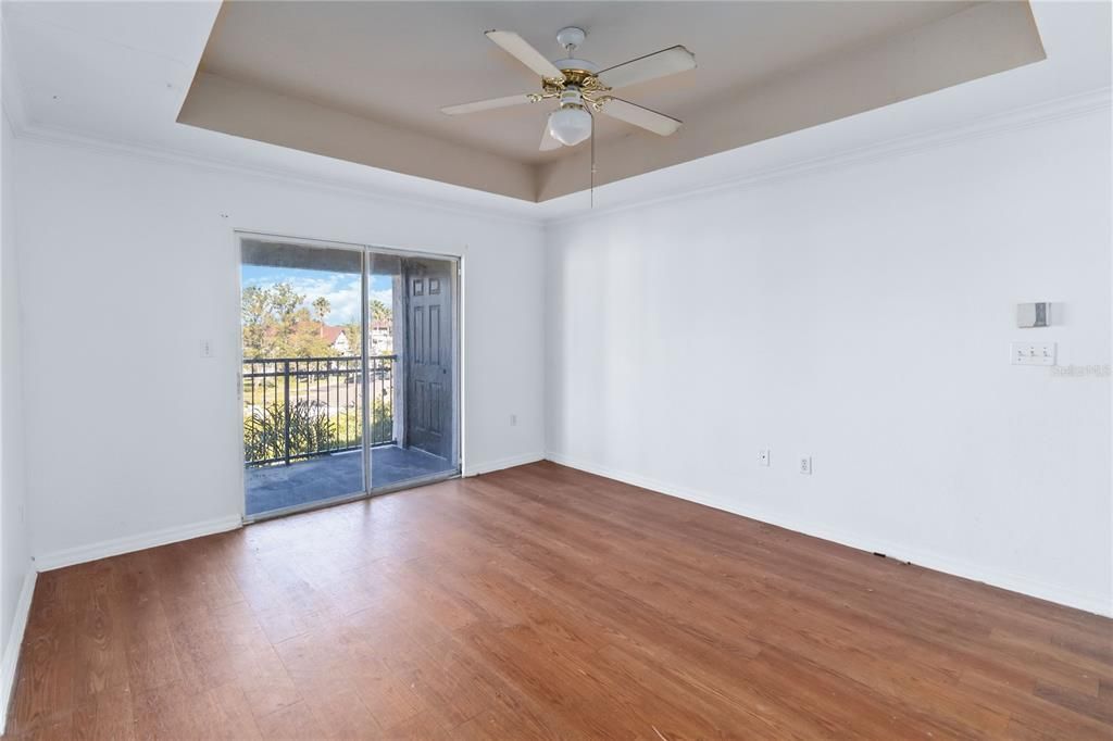 На продажу: $160,000 (1 спален, 1 ванн, 768 Квадратных фут)