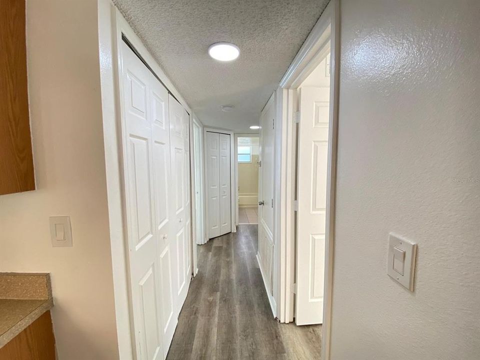 В аренду: $1,650 (3 спален, 2 ванн, 1287 Квадратных фут)