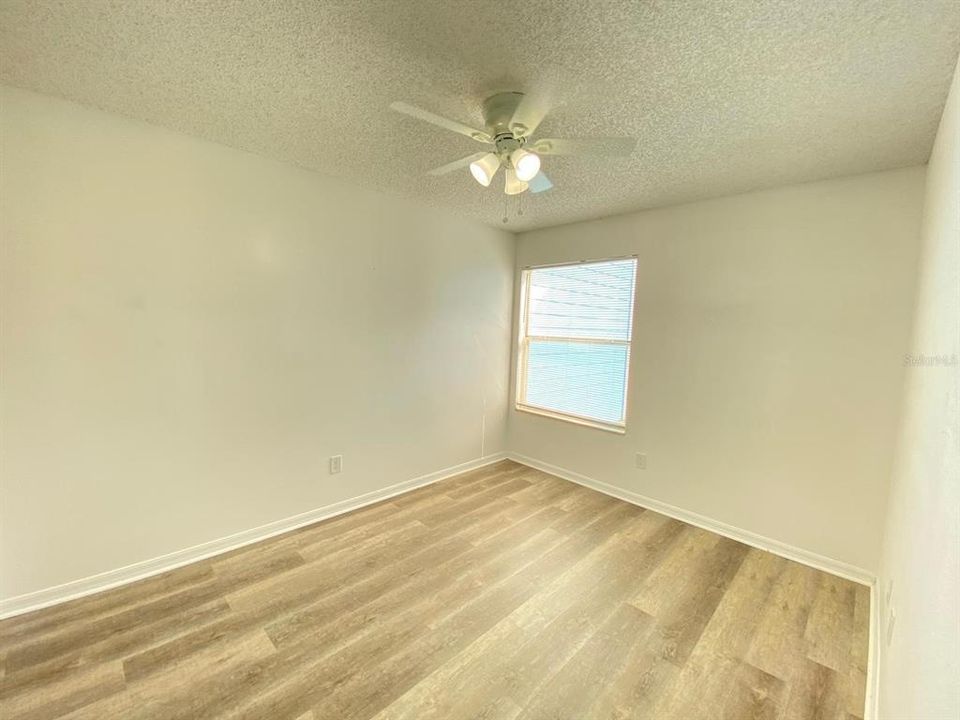 В аренду: $1,650 (3 спален, 2 ванн, 1287 Квадратных фут)