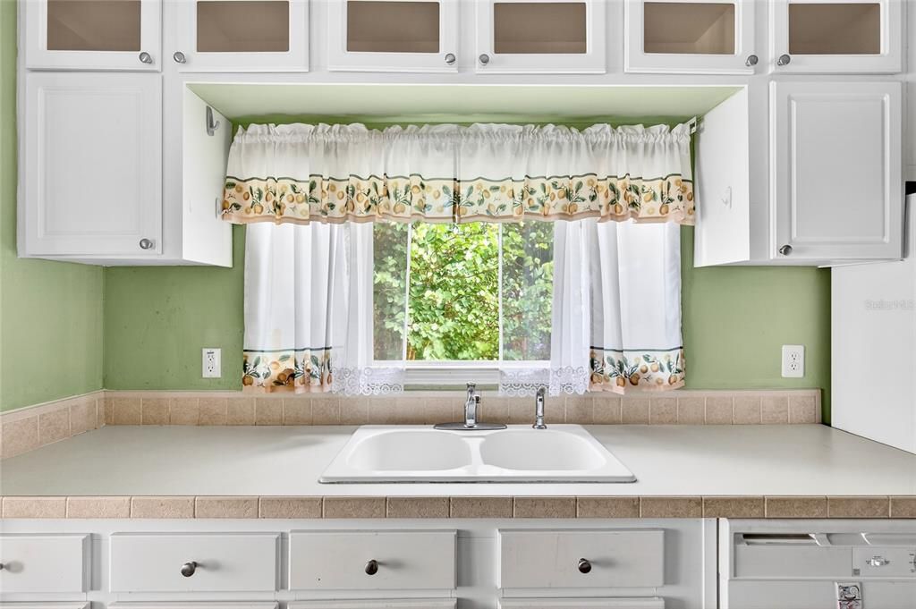 На продажу: $200,000 (3 спален, 2 ванн, 1540 Квадратных фут)