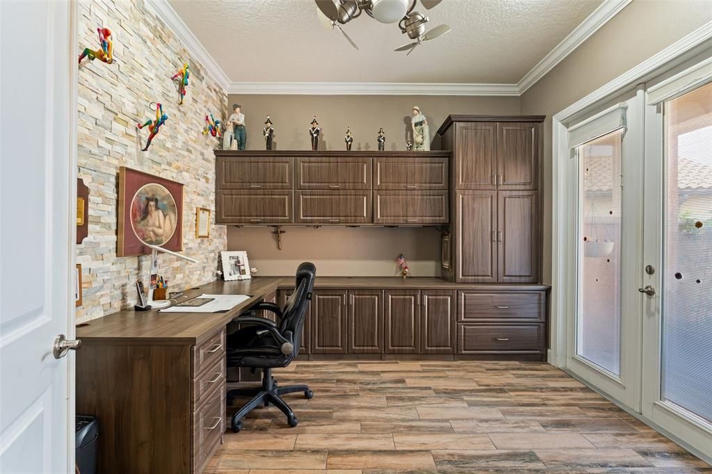 For Sale: $1,200,000 (3 beds, 3 baths, 2738 Square Feet)