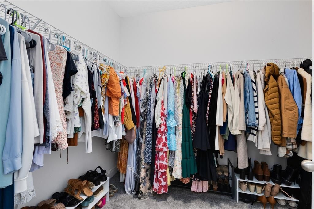 合同活跃: $505,000 (4 贝兹, 3 浴室, 2654 平方英尺)