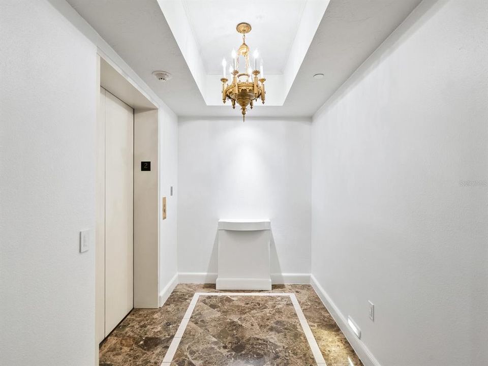 For Sale: $2,195,000 (3 beds, 4 baths, 3045 Square Feet)