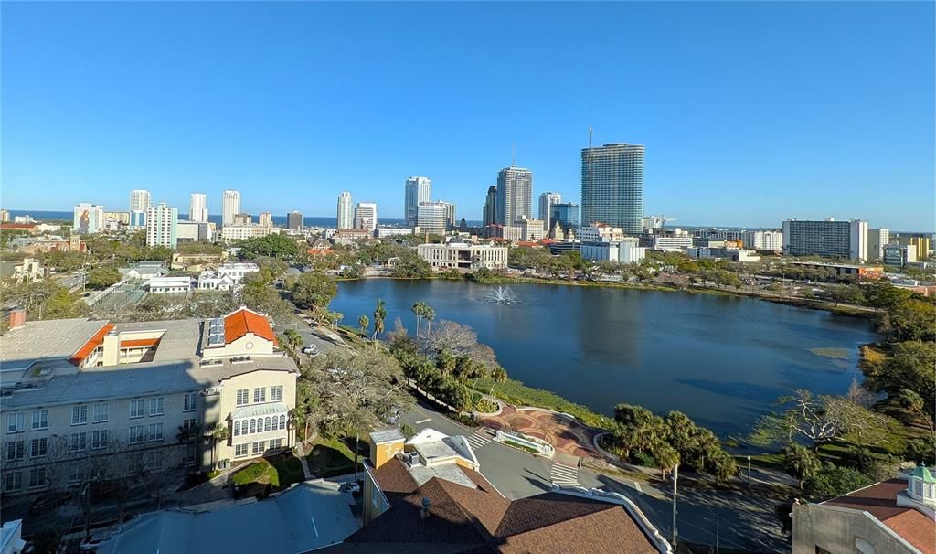 Activo con contrato: $1,564,000 (2 camas, 2 baños, 2052 Pies cuadrados)