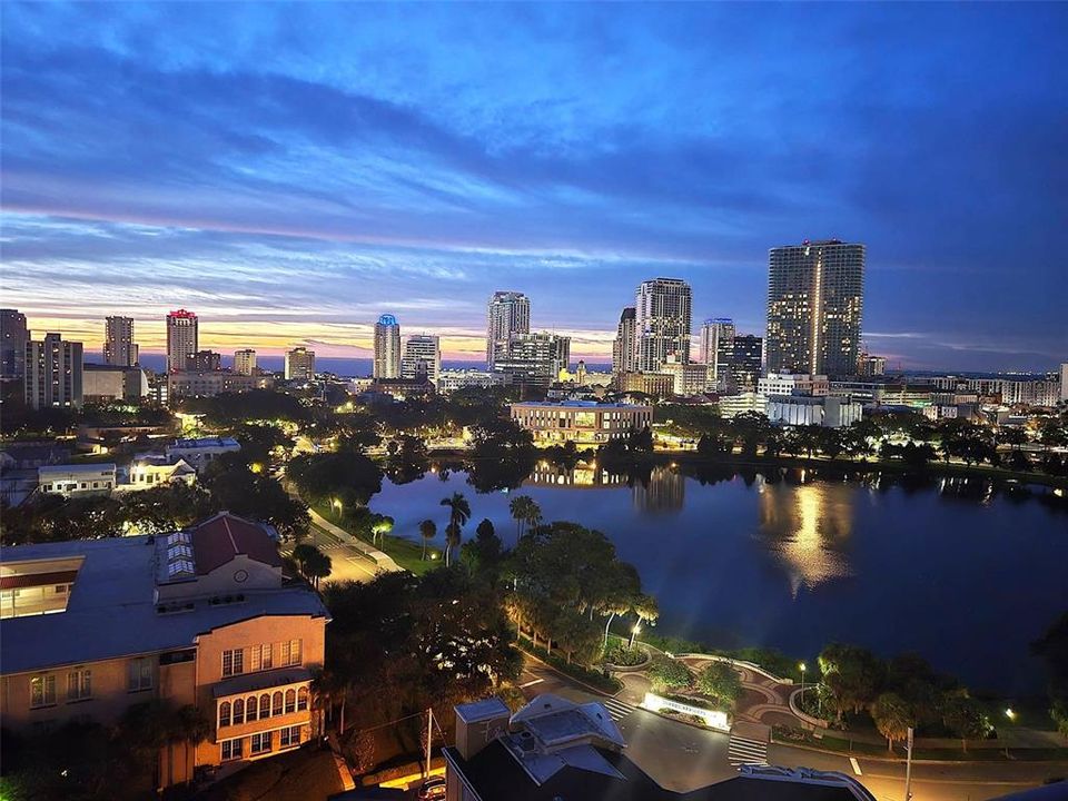 Activo con contrato: $1,564,000 (2 camas, 2 baños, 2052 Pies cuadrados)