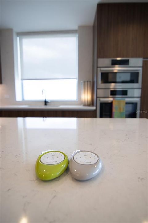 Activo con contrato: $1,564,000 (2 camas, 2 baños, 2052 Pies cuadrados)