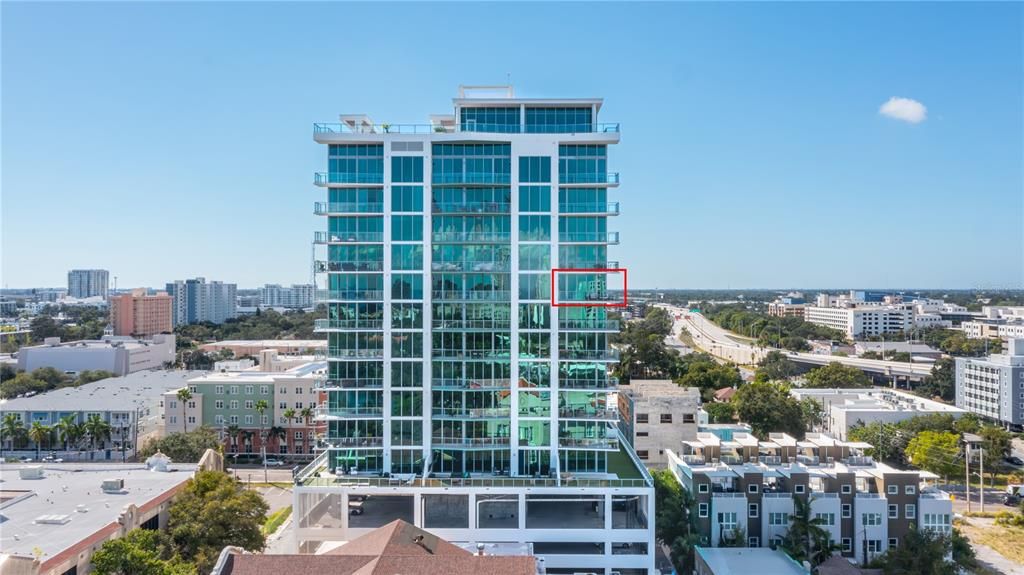 Activo con contrato: $1,564,000 (2 camas, 2 baños, 2052 Pies cuadrados)