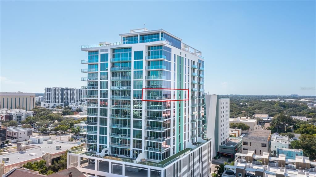 Activo con contrato: $1,564,000 (2 camas, 2 baños, 2052 Pies cuadrados)