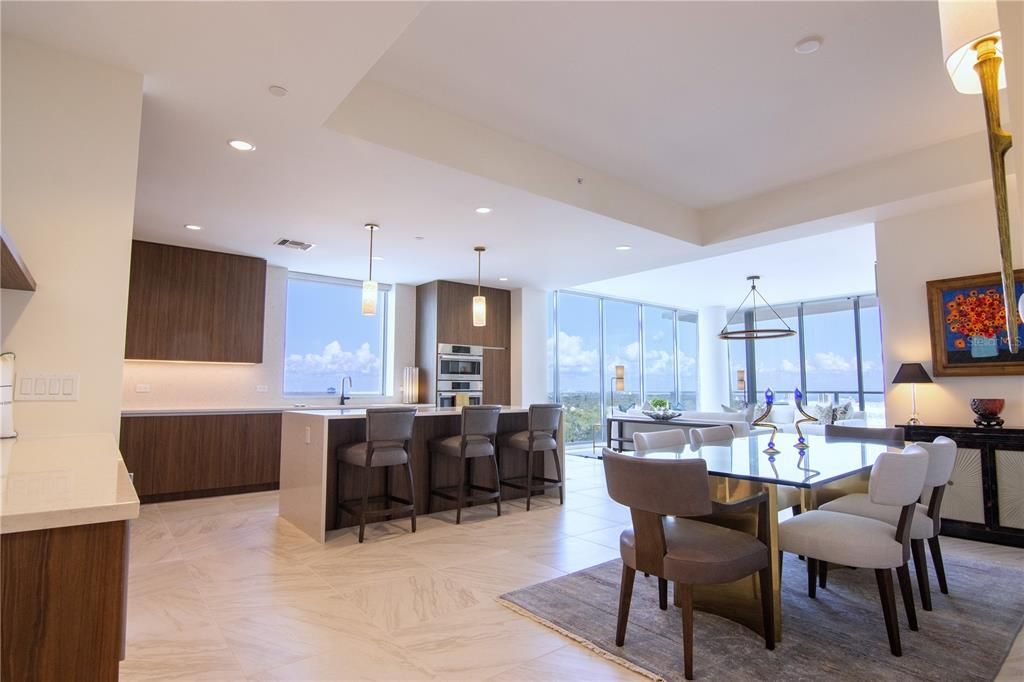 Activo con contrato: $1,564,000 (2 camas, 2 baños, 2052 Pies cuadrados)