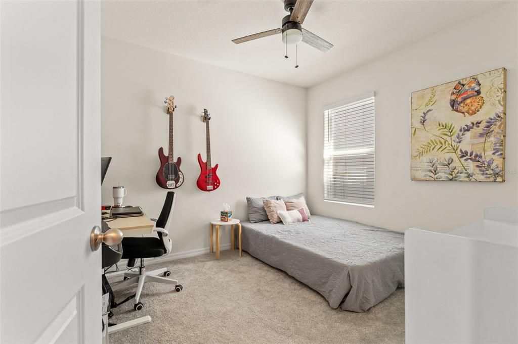 待售: $375,000 (3 贝兹, 2 浴室, 1546 平方英尺)