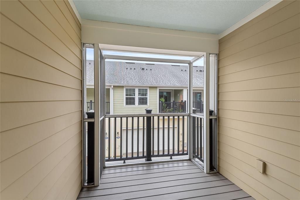 For Rent: $2,600 (3 beds, 3 baths, 1519 Square Feet)