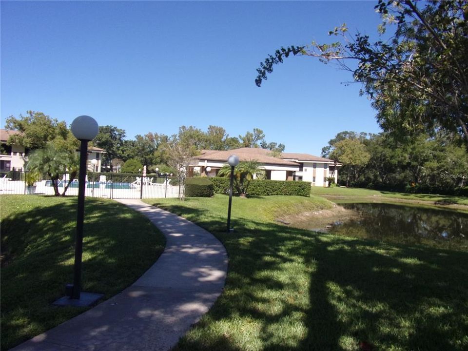 Active With Contract: $200,000 (2 beds, 2 baths, 1035 Square Feet)