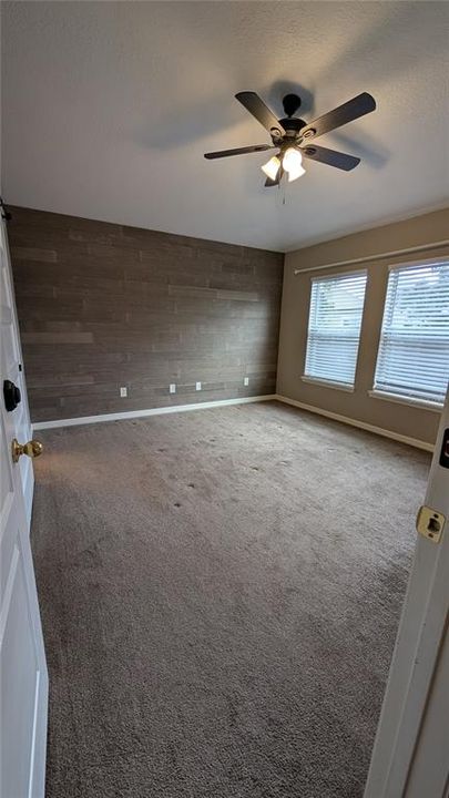 Active With Contract: $1,850 (2 beds, 2 baths, 1305 Square Feet)