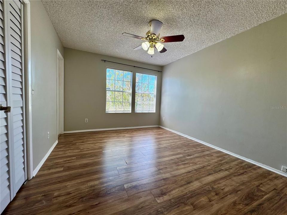 出租: $1,850 (2 贝兹, 2 浴室, 1174 平方英尺)