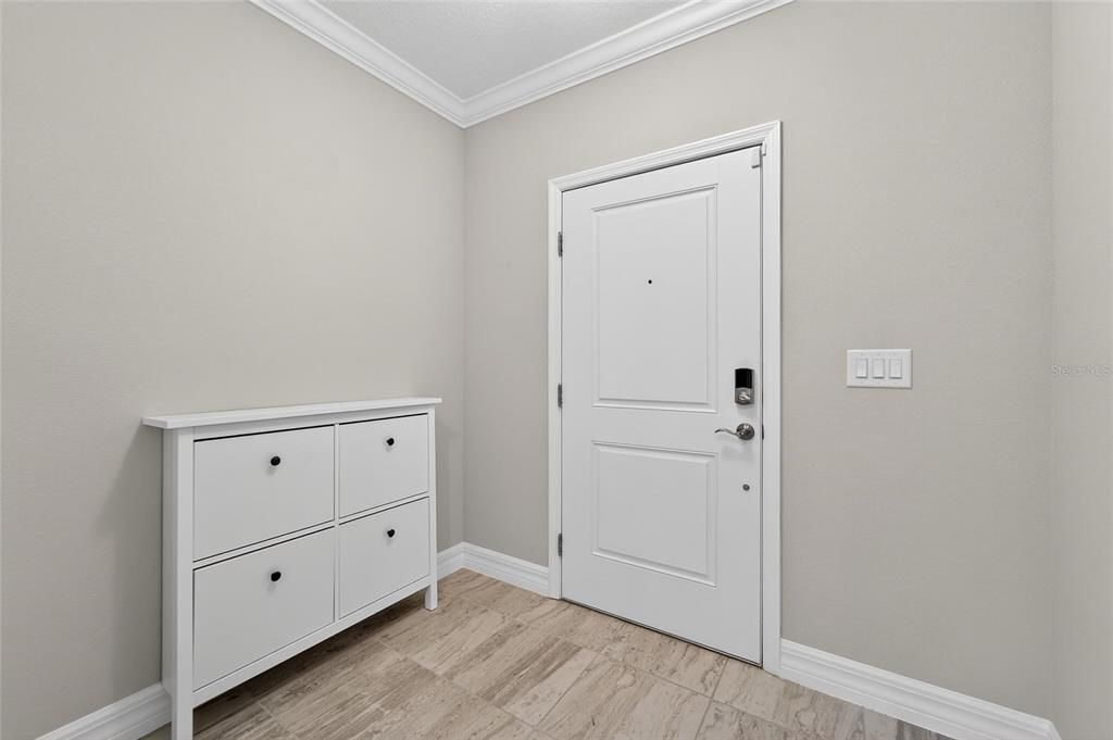 出租: $2,250 (3 贝兹, 2 浴室, 1575 平方英尺)