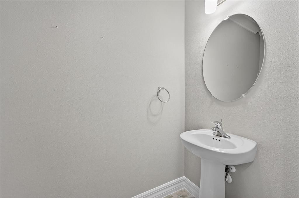 出租: $2,250 (3 贝兹, 2 浴室, 1575 平方英尺)