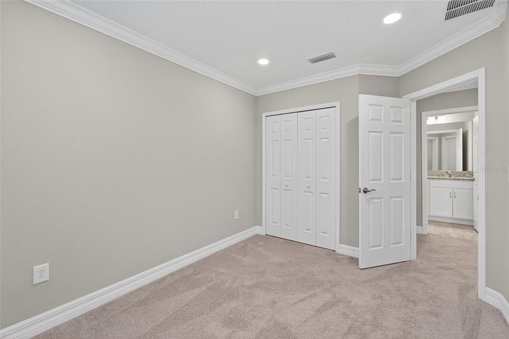 出租: $2,250 (3 贝兹, 2 浴室, 1575 平方英尺)