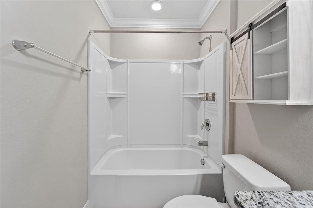 出租: $2,250 (3 贝兹, 2 浴室, 1575 平方英尺)