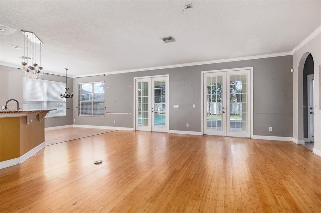 For Sale: $619,900 (4 beds, 3 baths, 3567 Square Feet)