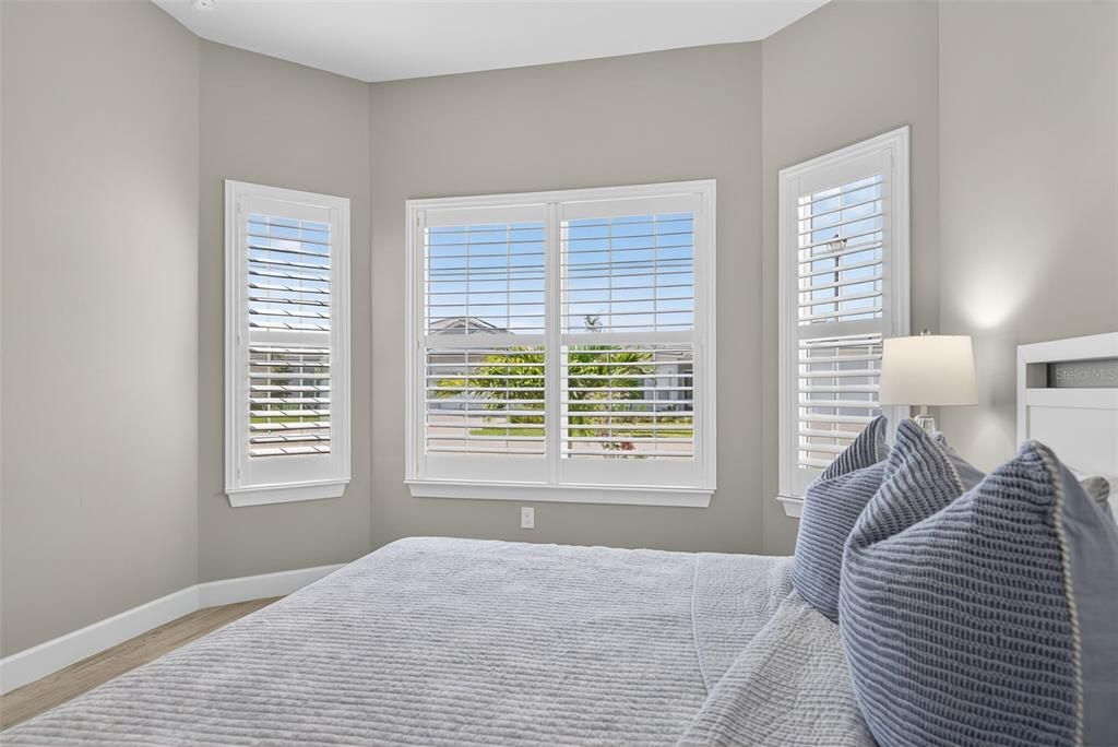 For Sale: $975,000 (3 beds, 3 baths, 2508 Square Feet)