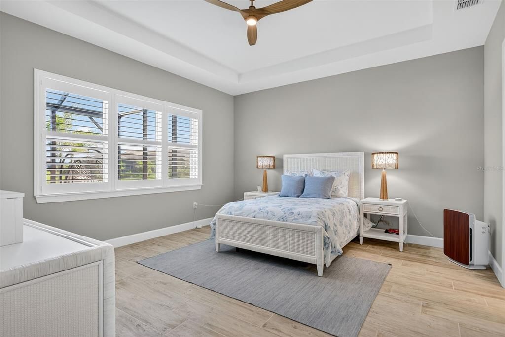 For Sale: $975,000 (3 beds, 3 baths, 2508 Square Feet)