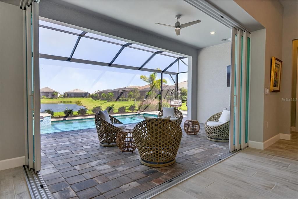 For Sale: $975,000 (3 beds, 3 baths, 2508 Square Feet)