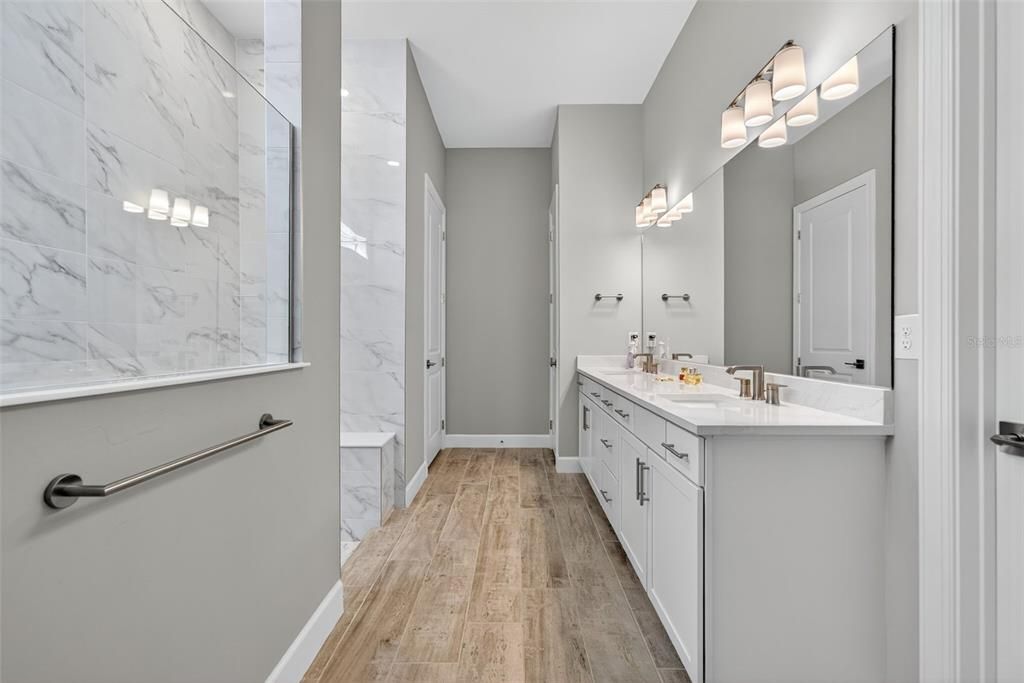 For Sale: $975,000 (3 beds, 3 baths, 2508 Square Feet)