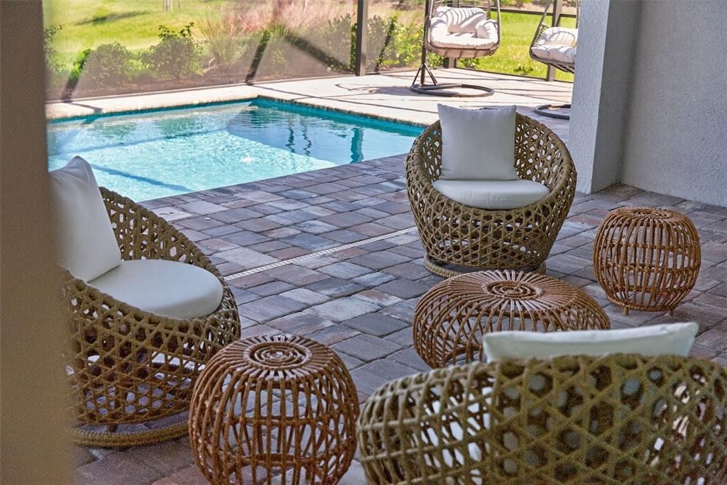 For Sale: $975,000 (3 beds, 3 baths, 2508 Square Feet)