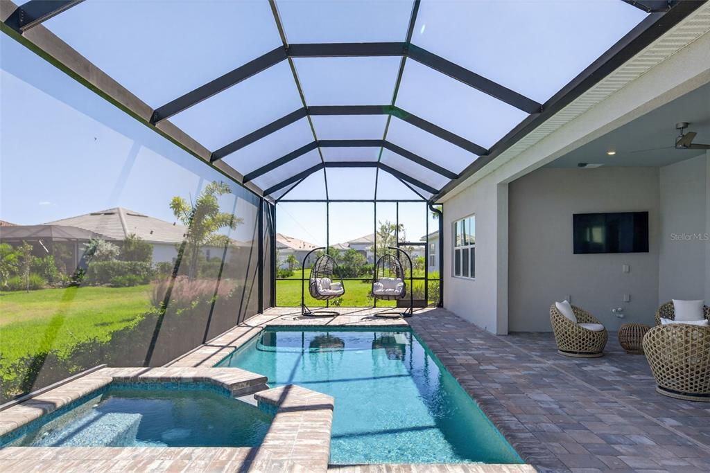 For Sale: $975,000 (3 beds, 3 baths, 2508 Square Feet)