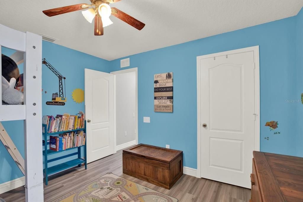 For Sale: $499,000 (4 beds, 3 baths, 3170 Square Feet)