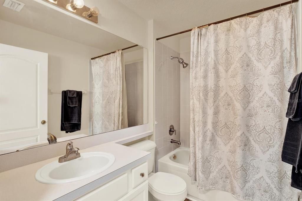 For Sale: $499,000 (4 beds, 3 baths, 3170 Square Feet)