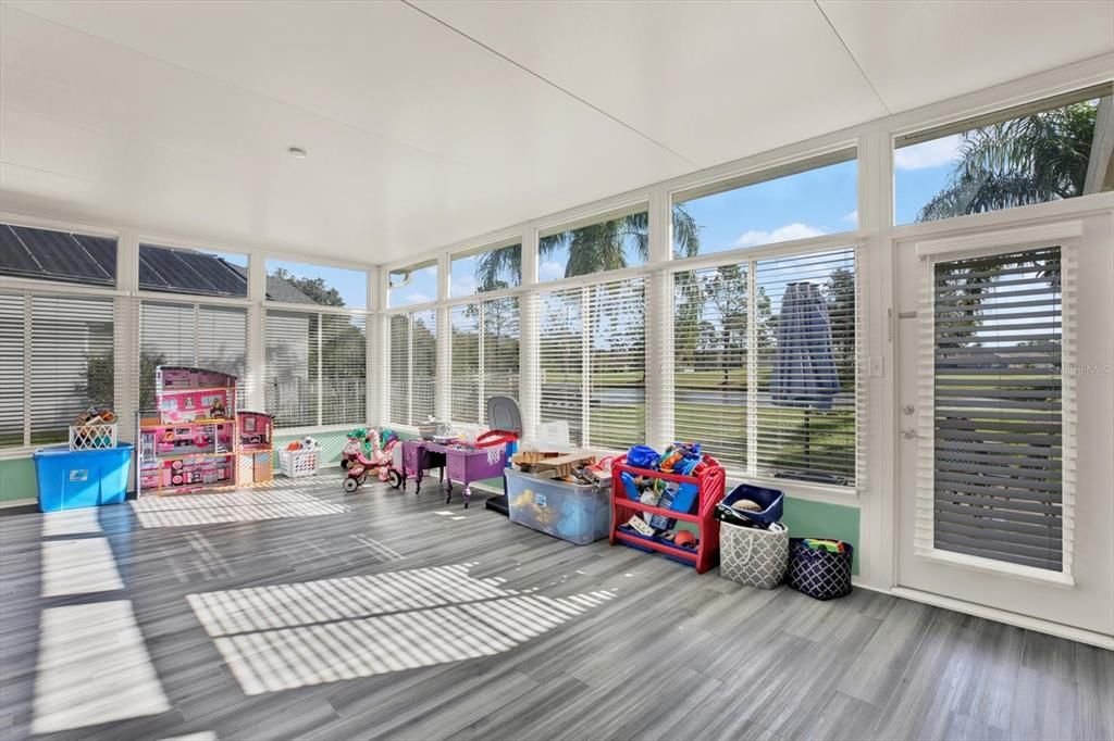 For Sale: $499,000 (4 beds, 3 baths, 3170 Square Feet)